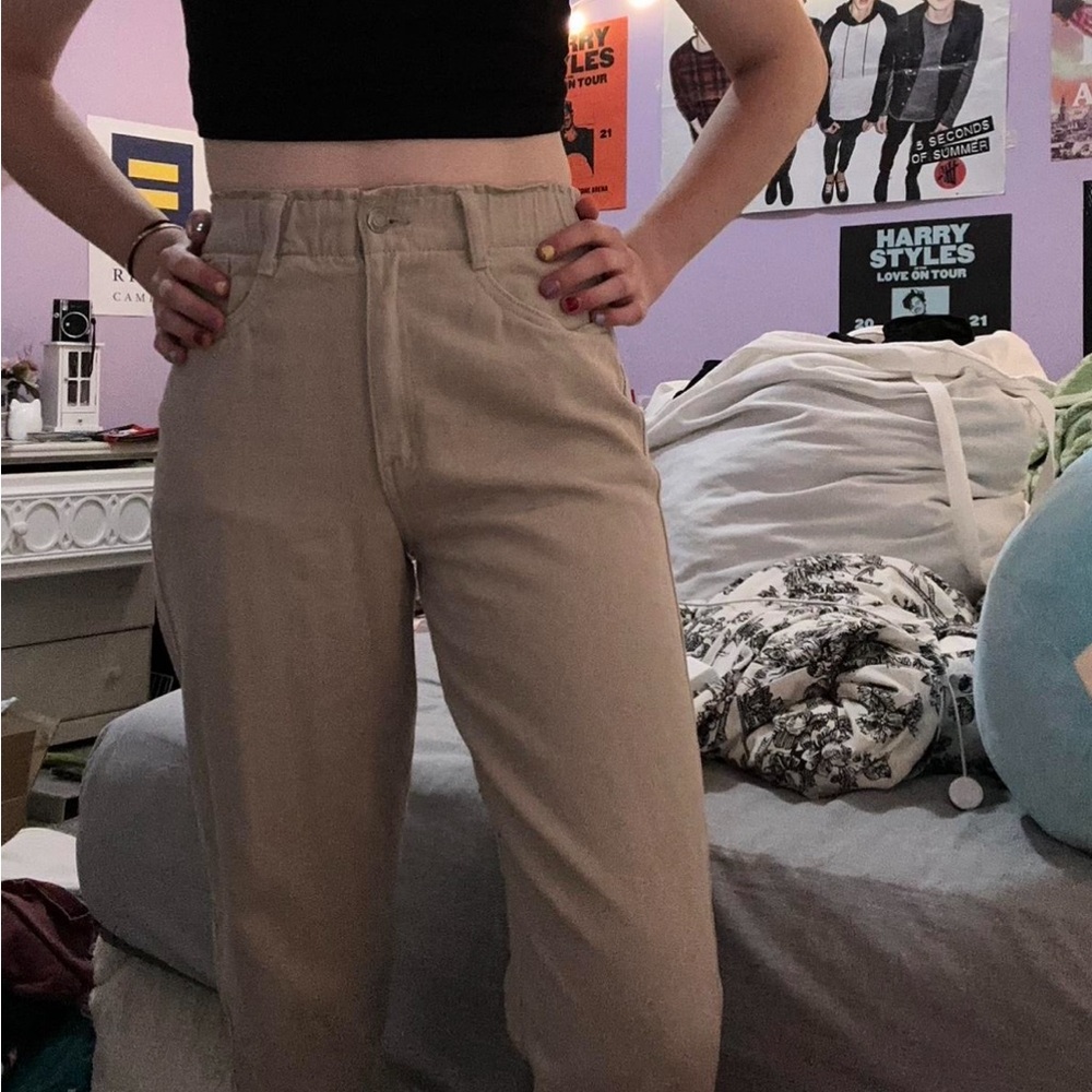 size 4 h&m khaki cropped high waisted work pants
